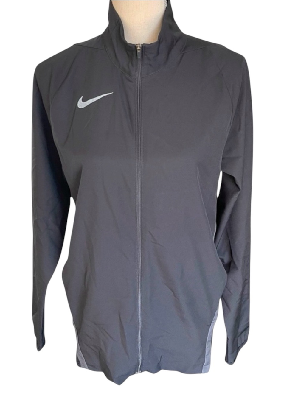 Nike Dri-Fit Black Lightweight Running Training Jacket (XS)